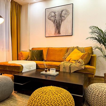 Big Company Old Town Treasure Renovated Apartamento Belgrado Exterior foto