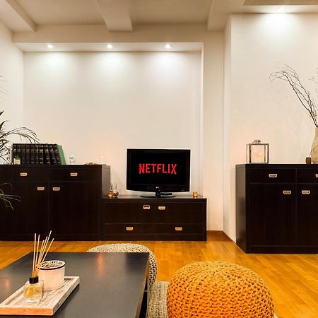 Big Company Old Town Treasure Renovated Apartamento Belgrado Exterior foto