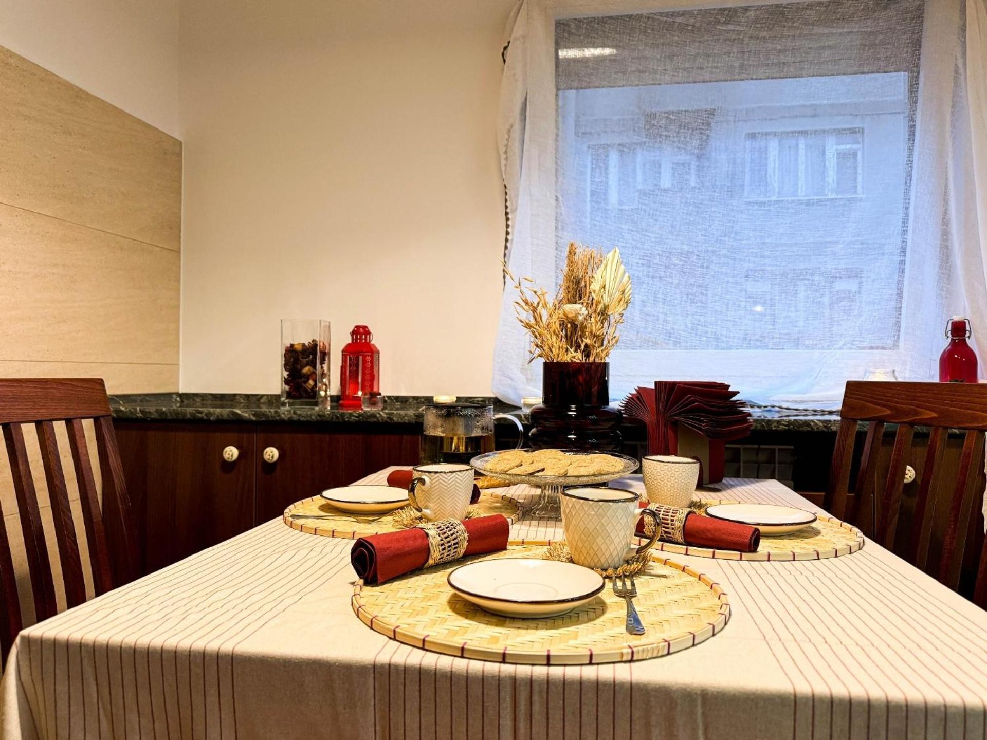Big Company Old Town Treasure Renovated Apartamento Belgrado Exterior foto